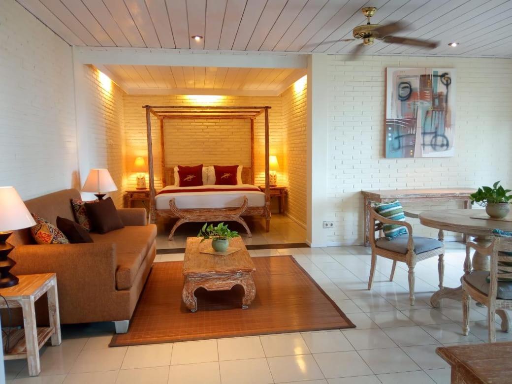 Tauch Terminal Resort Tulamben & Spa Екстер'єр фото